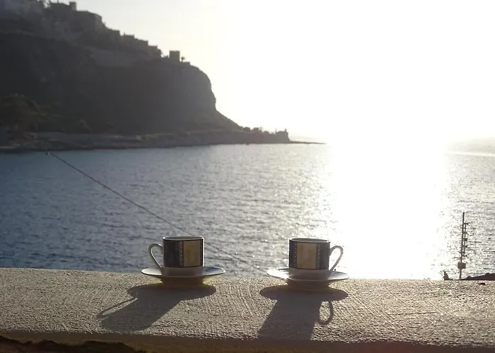 Sophia And Appartement