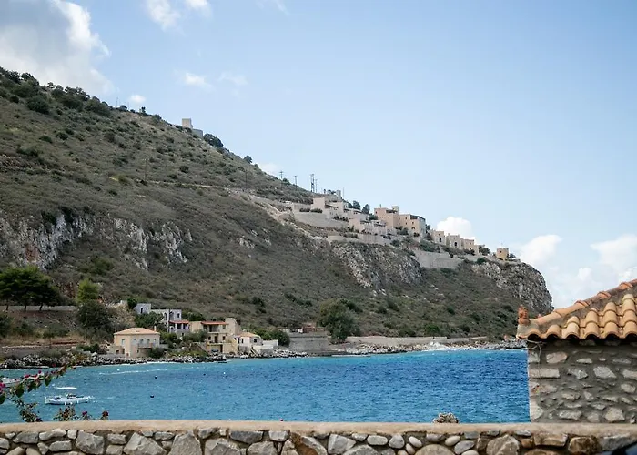 Sophia And * Liménion